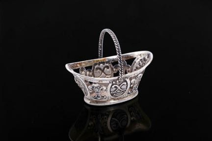 Panier en argent 950 millièmes, à décor ajouré alt