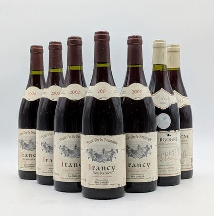 7 B: 1 botella de Borgoña Coulanges la Vineuse Cuv