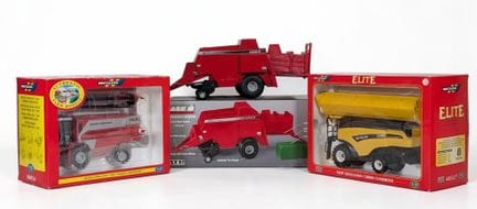 * MAQUINARIA AGRÍCOLA: Lote de 3 vehículos en mini