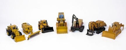 * OBRAS PÚBLICAS: Lote de 7 vehículos en miniatura