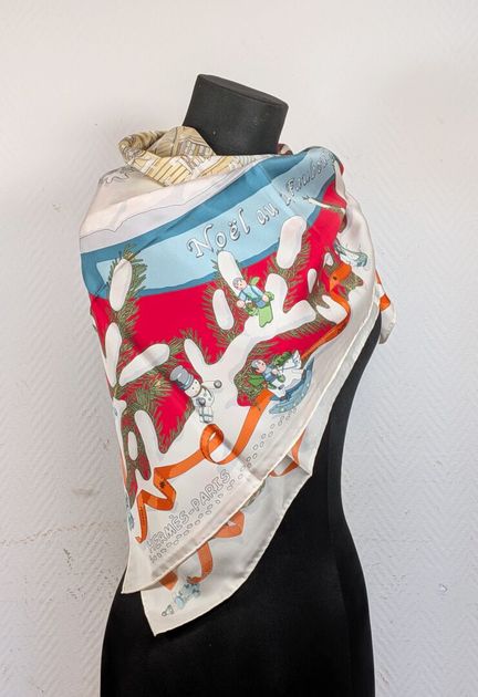 HERMES. "Noël au 24 Faubourg" silk twill scarf, 90