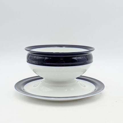 SEVRES. Ciotola da brodo in porcellana blu e bianc