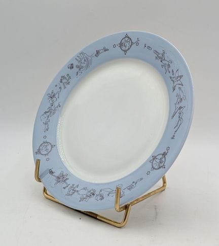 SEVRES. Piatto «Kama Sutra» in porcellana bianca a