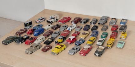 * Lot de 51 voitures miniatures, échelles 1:43 et 