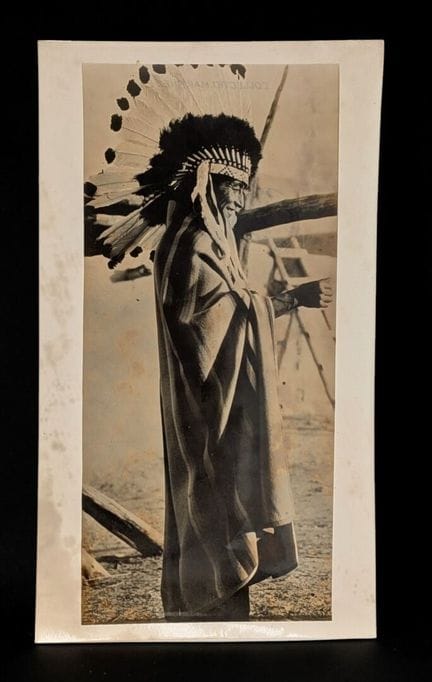 USA. Ritratto di un indiano del New Mexico: Pueblo