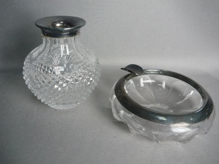 Vase and ashtray. Crystal, cut, with settings in 9