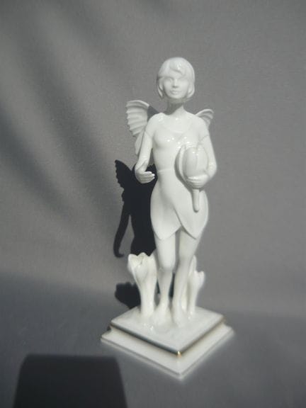 Heinrich. Thumbelina (based on H.C. Andersen). Lim