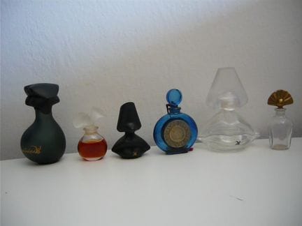 Salvador Dalí, Chloe, and others. Assortment of pe