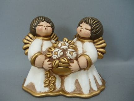 Pair of angels with a bouquet of flowers. Thun, Bo