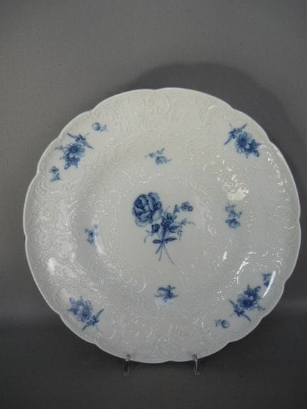 大型装饰碗（带壁挂）。弗斯滕贝格。20世纪。一级品。蓝色釉下彩。直径31厘米。PCL