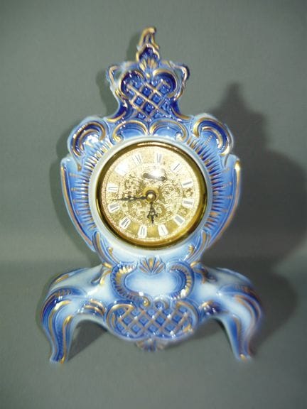 Large table clock with quartz movement. Hand-decor