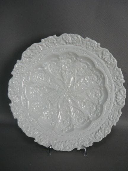 Decorative plate. Meissen (Schwerter). Historicism