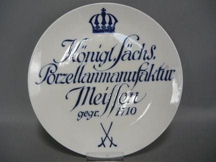 Manufacturer's wall plate. Meissen (Schwerter). Ma