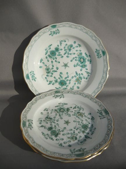 Meissen (Schwerter). Indian green, rich variant. F