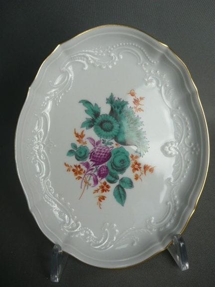 Tray with flowers. Meissen (Schwerter). Marked aft