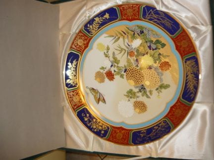 Noritake. Large limited-edition commemorative plat