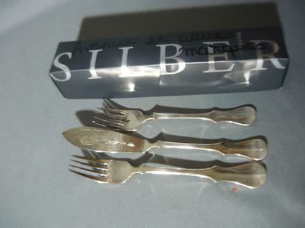 Robbe &amp; Berking。老哥本哈根系列，3件套餐具，150号大象纹镀银工艺。长度18