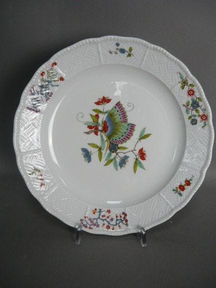 Flat plate. Meissen (Schwerter). 19th-century mark