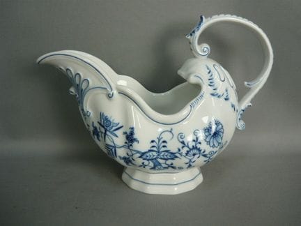 Very large sauceboat. Meissen (Schwerter). Marked 