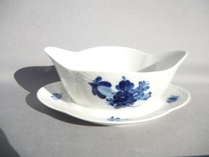 皇家哥本哈根“蓝花”系列。蘸酱碗 #8159。一级品。长24厘米。PCL