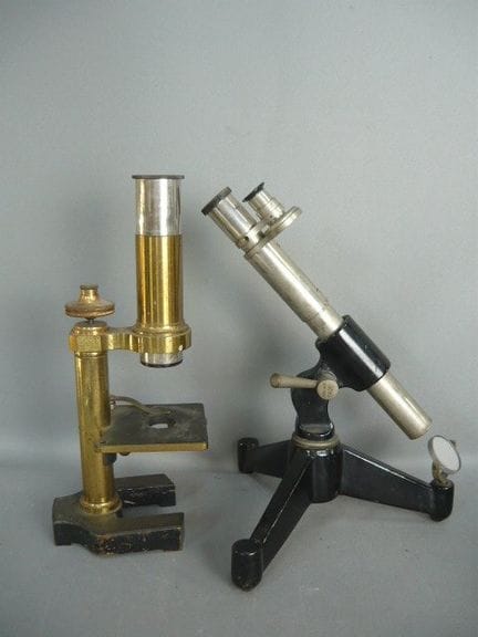 Assortment of microscopes. Vintage. Untested. Heig