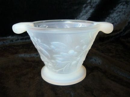 Handle vase. Slightly lustrous frosted glass. Reli