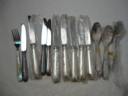 Deetjen。20件贝壳造型餐具套装。镀银。长度最大22厘米。全新未用。部分略有氧化。SIL