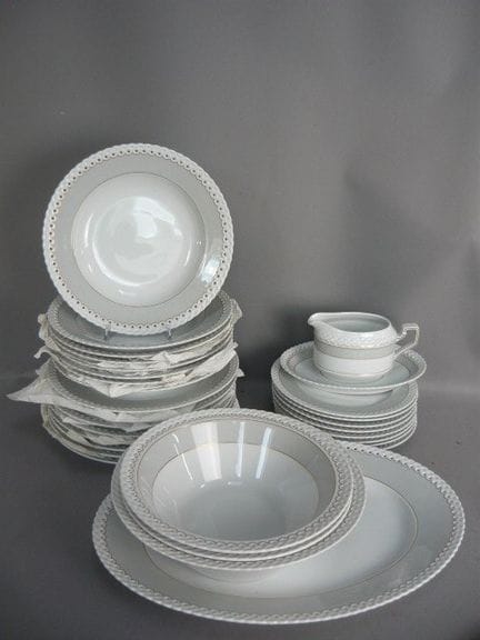 Dinner service. Hutschenreuther. Marie Helene desi