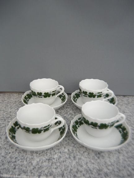 Meissen (Schwerter). Vine leaves.  4 mocha cups. F