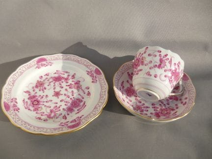 Meissen (Schwerter). Indian Purple, rich variant. 