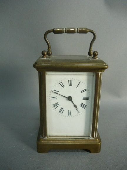Travel alarm clock. Antique. Functionality not tes