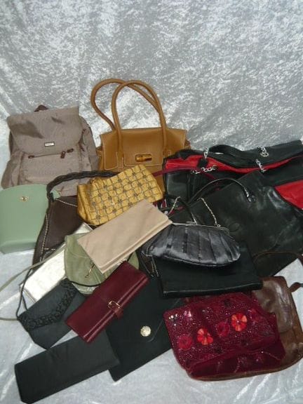 Lotto di borse vintage. Non controllate. COL