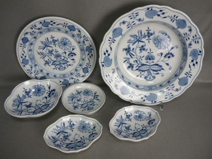 Set of 6 pieces. Meissen (Schwerter). 20th century