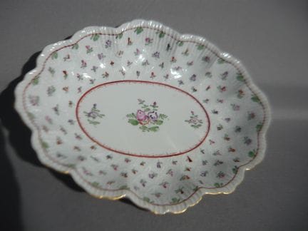 Potschappel Dresden. Oval bowl with pink flowers. 