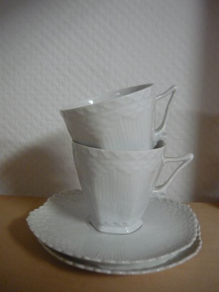 Royal Copenhagen Musselmalet Vollspitze White. 2 s