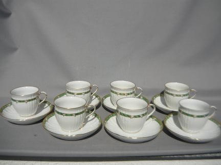 KPM Berlin Rocaille Green. Set of 7 coffee cups. F