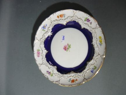 Meissen (Schwerter). B-shape. Decorative. Dessert 