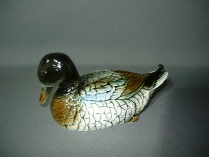 Sitzendorf. Male duck. Hand-painted. L. 16 cm. PCL