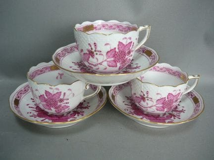 Set of three small teacups. Herend, Hungary. 20th 