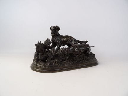 皮埃尔-朱尔·梅内（Pierre-Jules MÈNE，1810-1879），一只猎犬正俯身守候一只