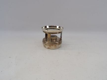 Réchaud ou chauffe-plat en argent poinçon Minerve 