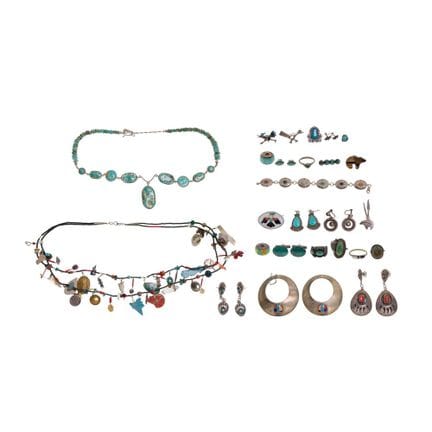 Assortiment de bijoux amérindiens en argent sterli