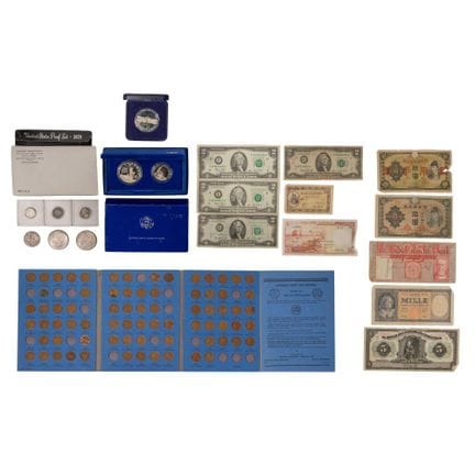 Assortiment de pièces et de billets américains et 