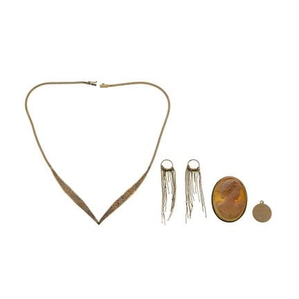 Assortiment de bijoux en or 14 carats  

(4) artic