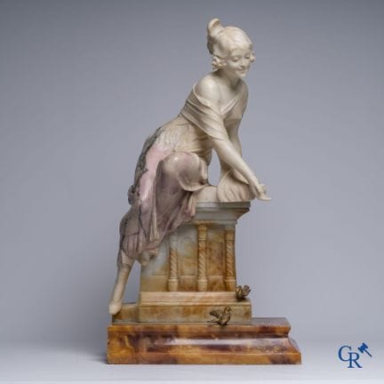 Art Nouveau. Raffigurazione di una giovane donna s