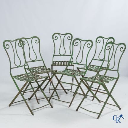 Decorazione da giardino. Set di 6 sedie da giardin