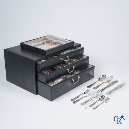 Oreficeria Wiskemann di Bruxelles. Set di posate p