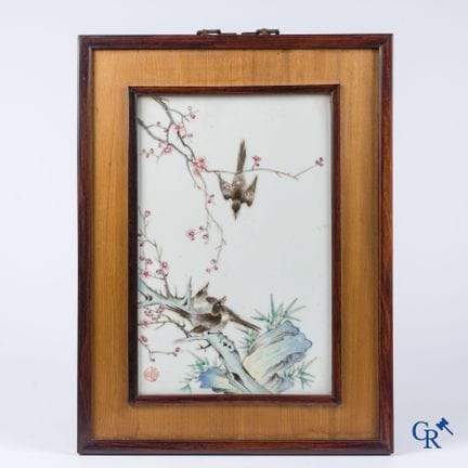 Arte asiatica, Cina. Grande piatto in porcellana c