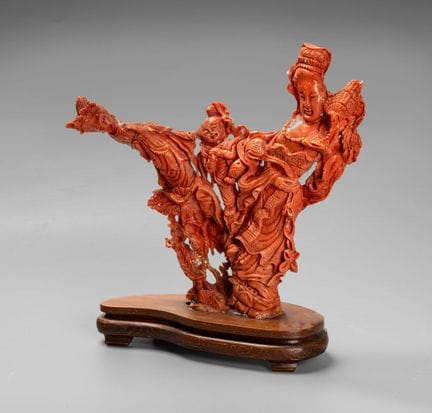 Figurine en corail sculpté, Chine, première moitié
