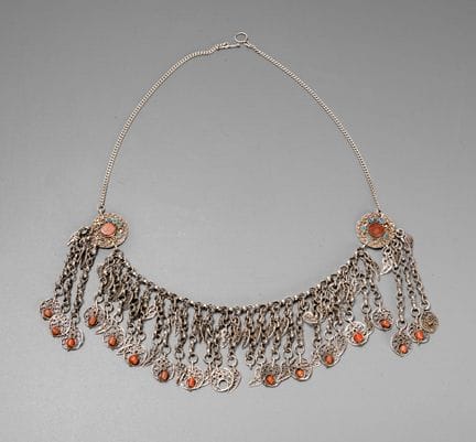 Collier ottoman en argent, XIXe siècle
Composé d’u